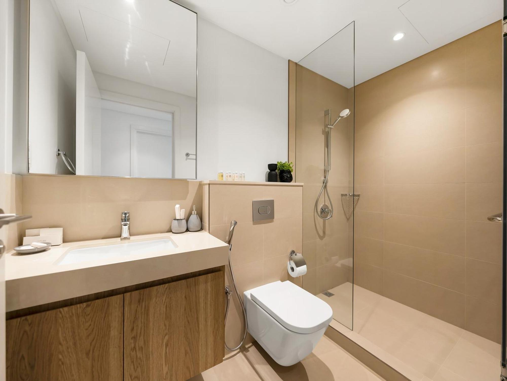 Royal Vista At Downtown Views Ii - & Burj Khalifa Views - Brand New Luxury 2br Dubai