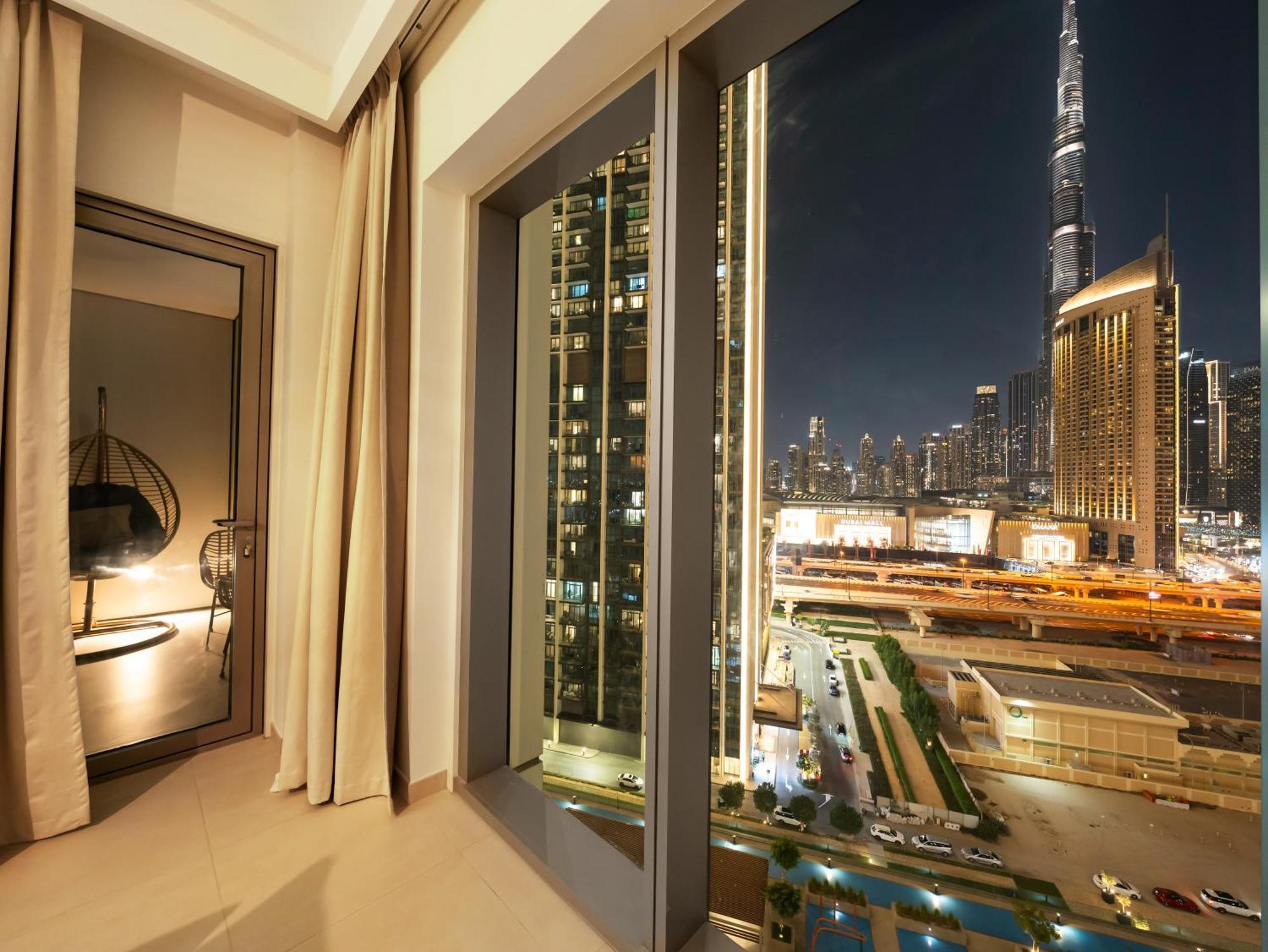 Royal Vista At Downtown Views Ii - & Burj Khalifa Views - Brand New Luxury 2br *