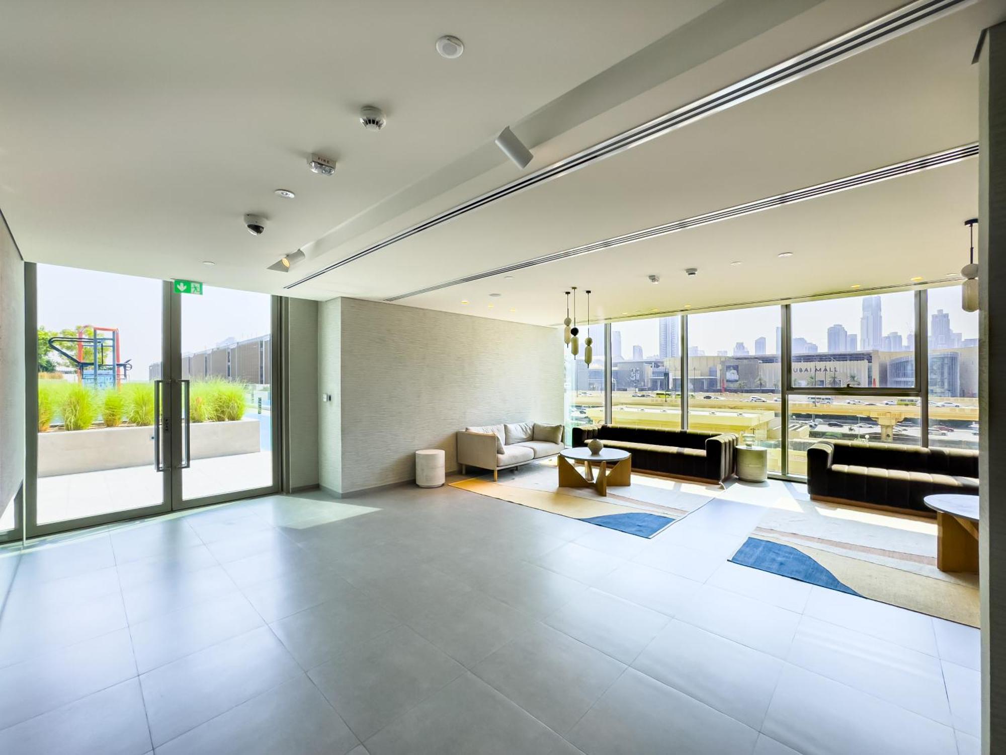 Royal Vista At Downtown Views Ii - & Burj Khalifa Views - Brand New Luxury 2br