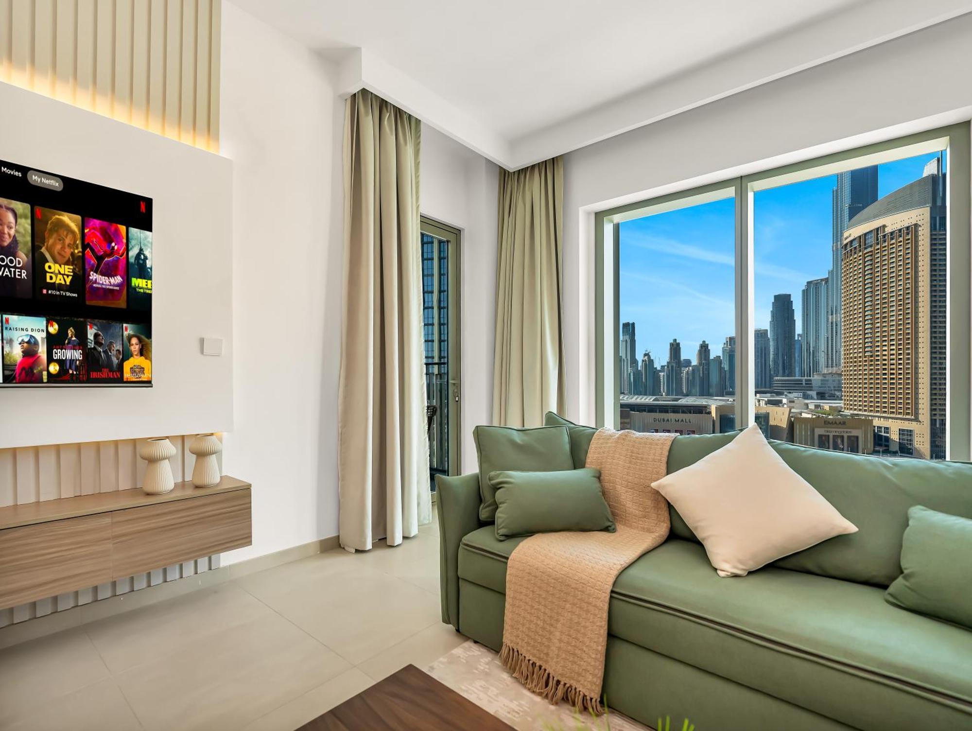Royal Vista At Downtown Views Ii - & Burj Khalifa Views - Brand New Luxury 2br Apartment *